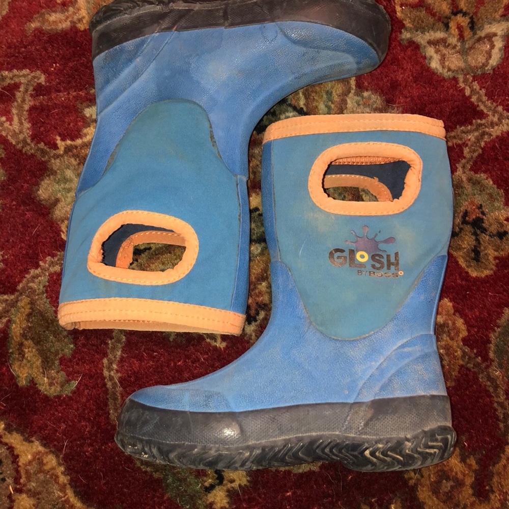 Sz 9T Glosh by BOGS toddler boots.